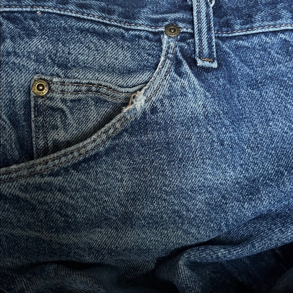 Men’s Wranglers 34x29 distressed work jeans - Picture 8 of 11
